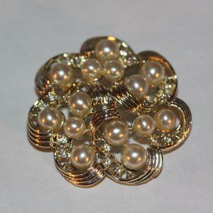 Vintage Silver Tone Faux Pearl Rhinestone Flower Brooch Pin
